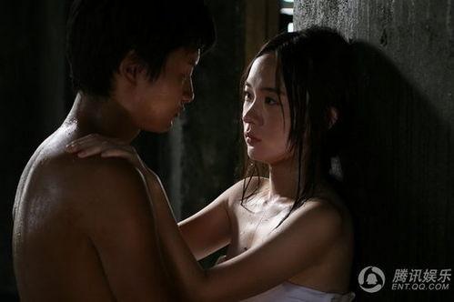 《本能2》床戏片段,禁忌之恋的激情火花