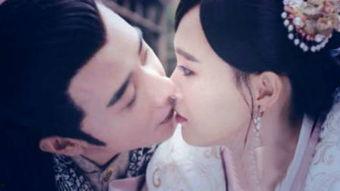 明星亲吻视频,深情亲吻视频曝光引热议