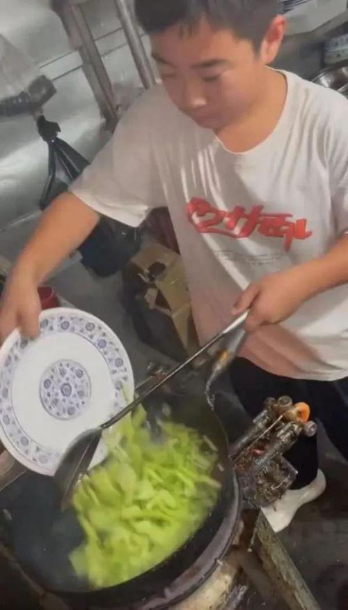 抛锅视频,揭秘网络红人的幕后故事